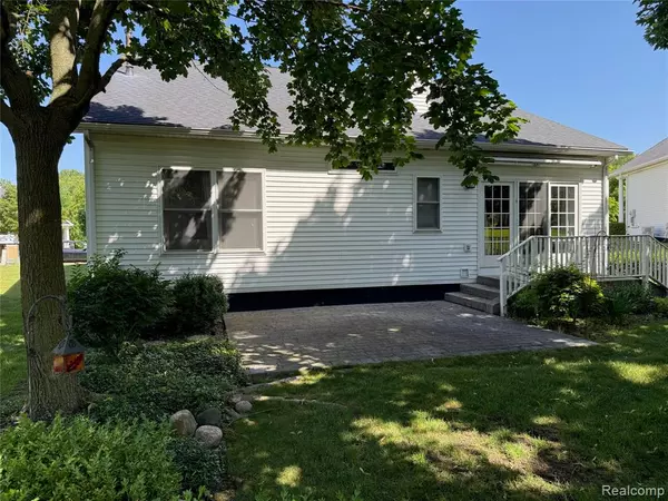 Auburn Hills, MI 48326,3588 Riverside Drive
