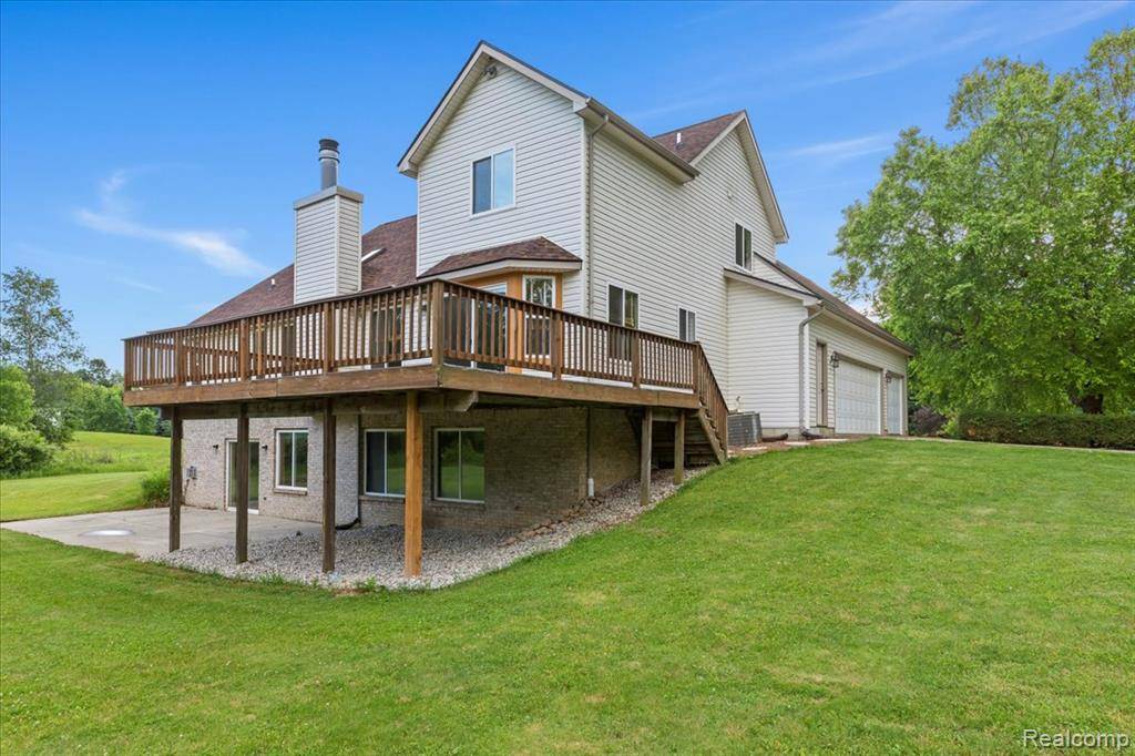 Oxford, MI 48371,1242 Meadowbrook Court