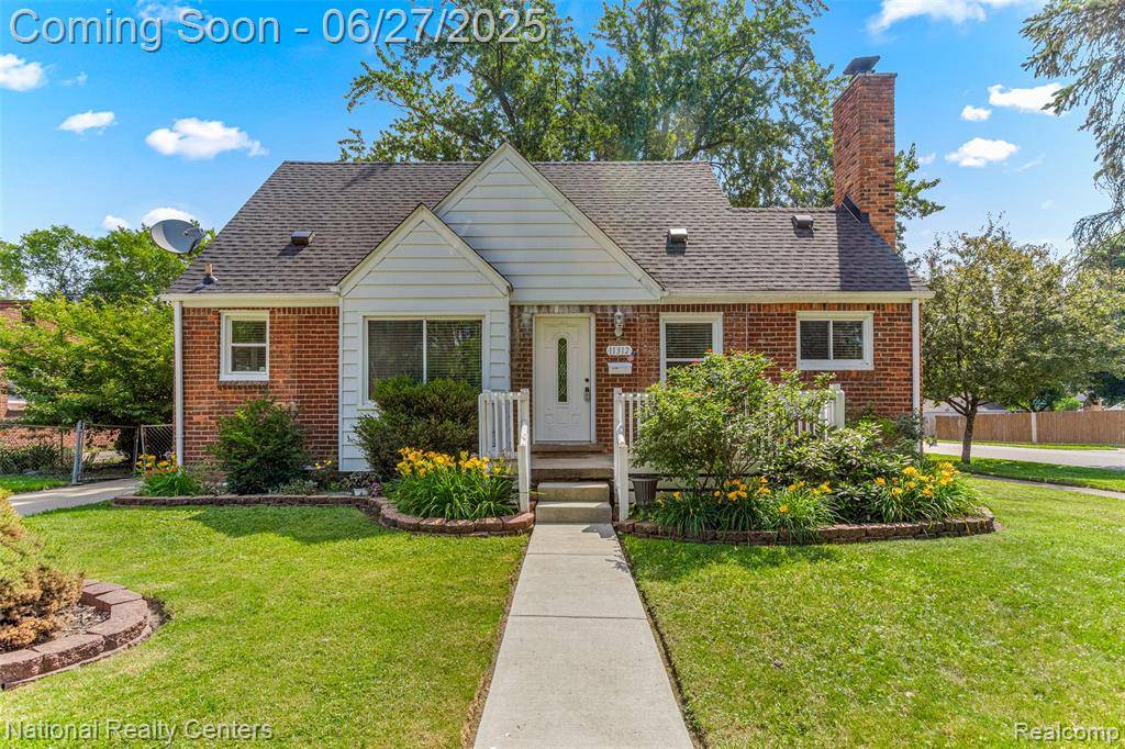 11312 Cardwell Street, Livonia, MI 48150