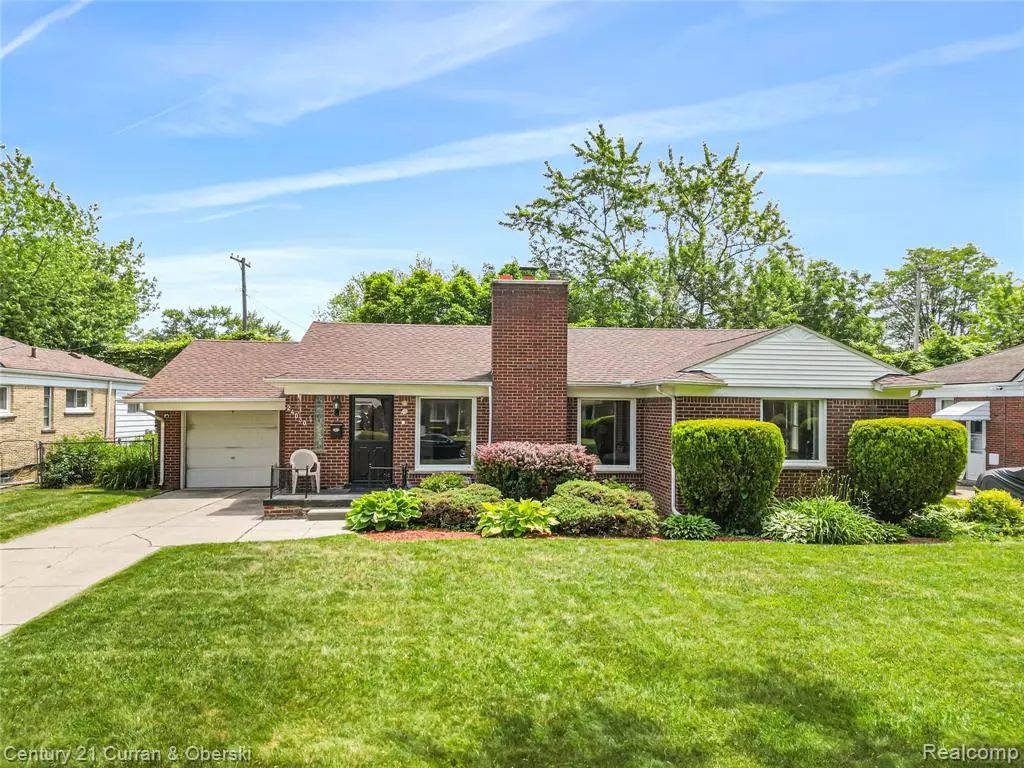 Oak Park, MI 48237,24030 Dante Street