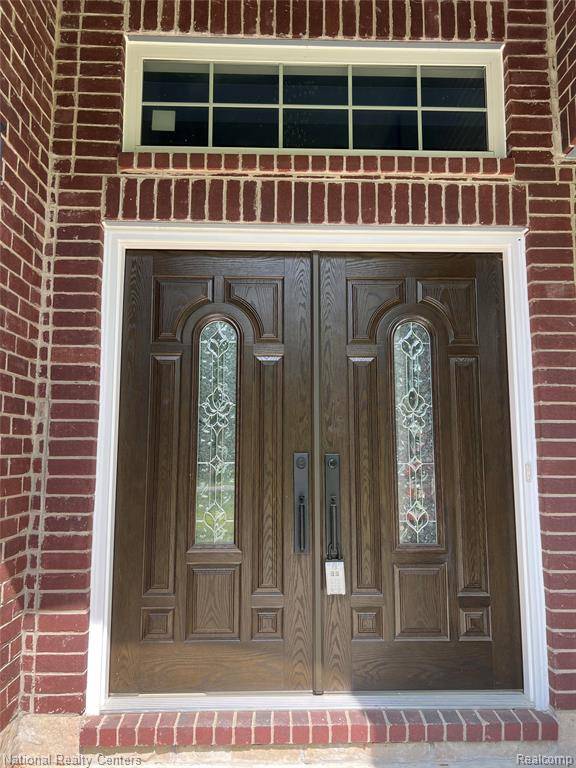 Farmington Hills, MI 48336,21504 Randall Street