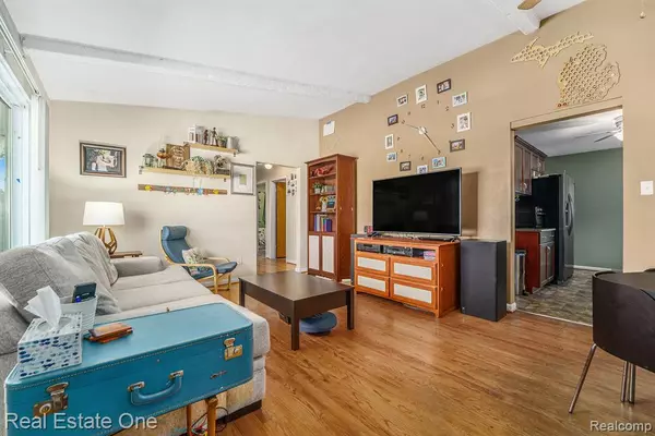 Madison Heights, MI 48071,29038 Spoon Avenue