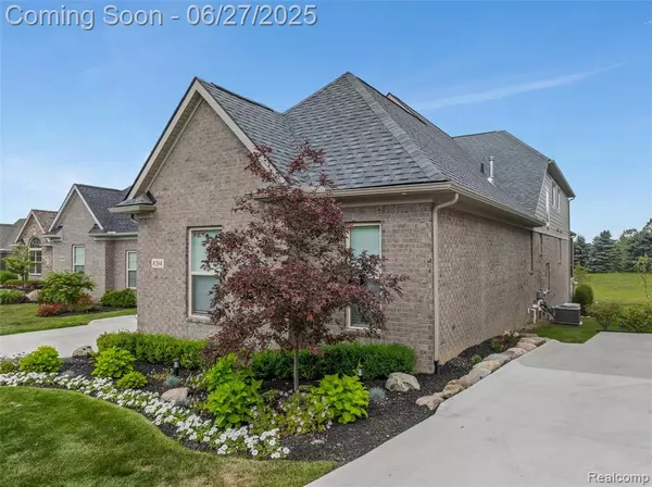 South Lyon, MI 48178,8264 Stoney Creek Drive