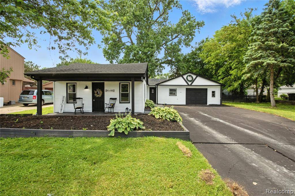 8411 Hugh Street, Westland, MI