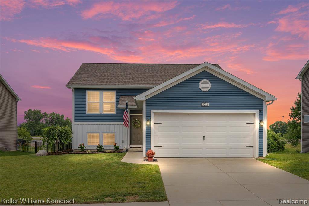 3213 Hill Hollow Lane, Howell, MI 48855