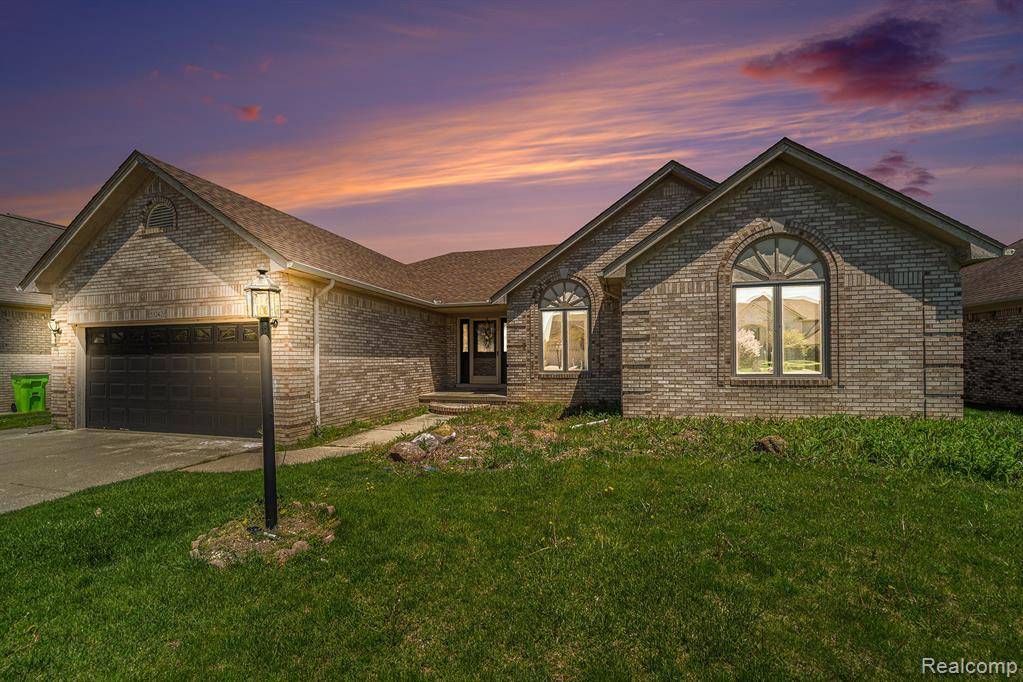 Macomb, MI 48042,53242 Clarion Drive