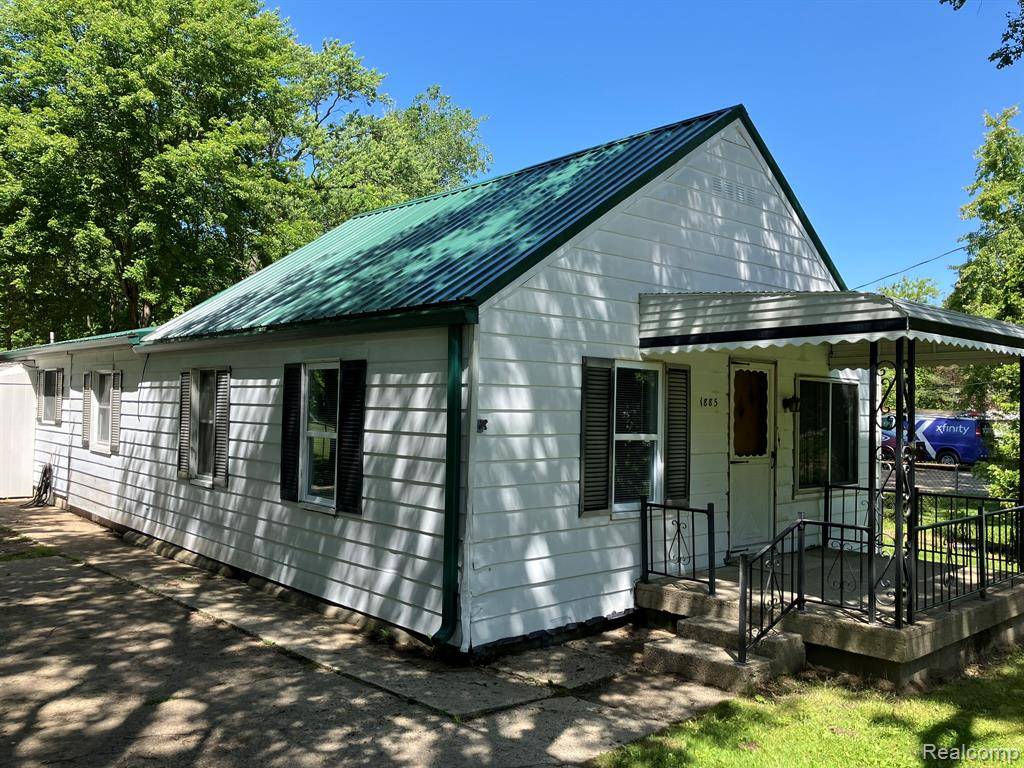 Kimball, MI,1885 Maple Road