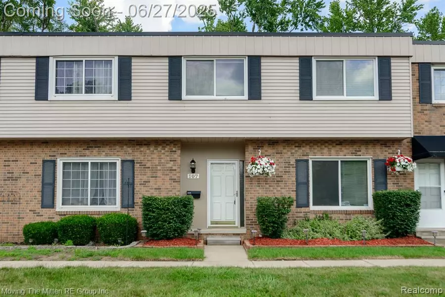 107 Astor Boulevard, Belleville, MI 48111