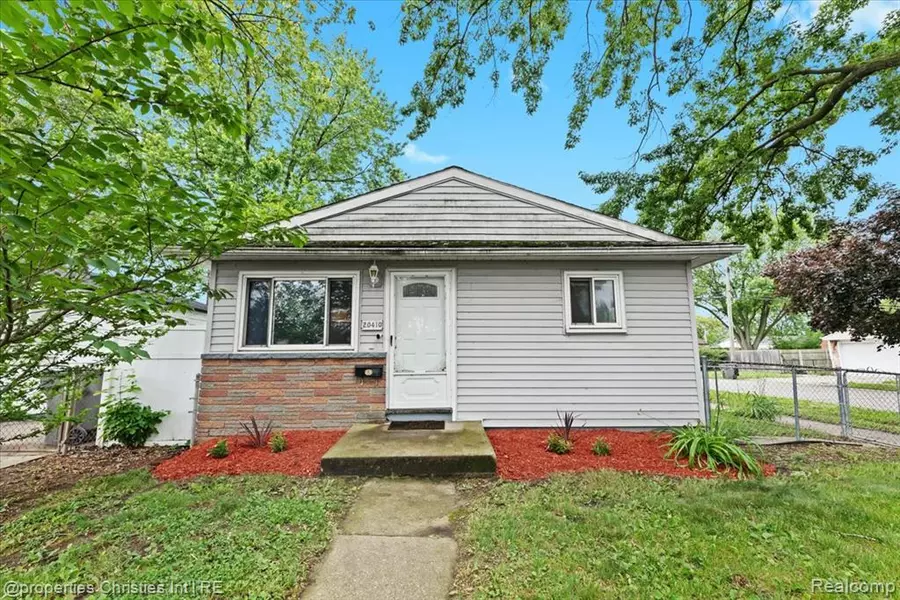20410 Woodward Street, Clinton Twp, MI 48035