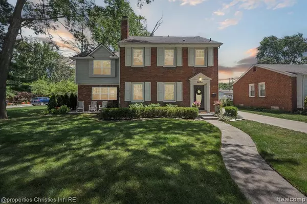 9824 Arden Street, Livonia, MI 48150
