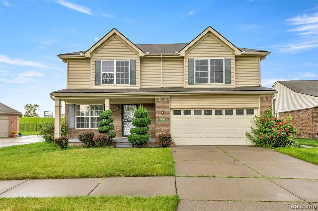 Dearborn Heights, MI 48214,10913 Edlie Circle
