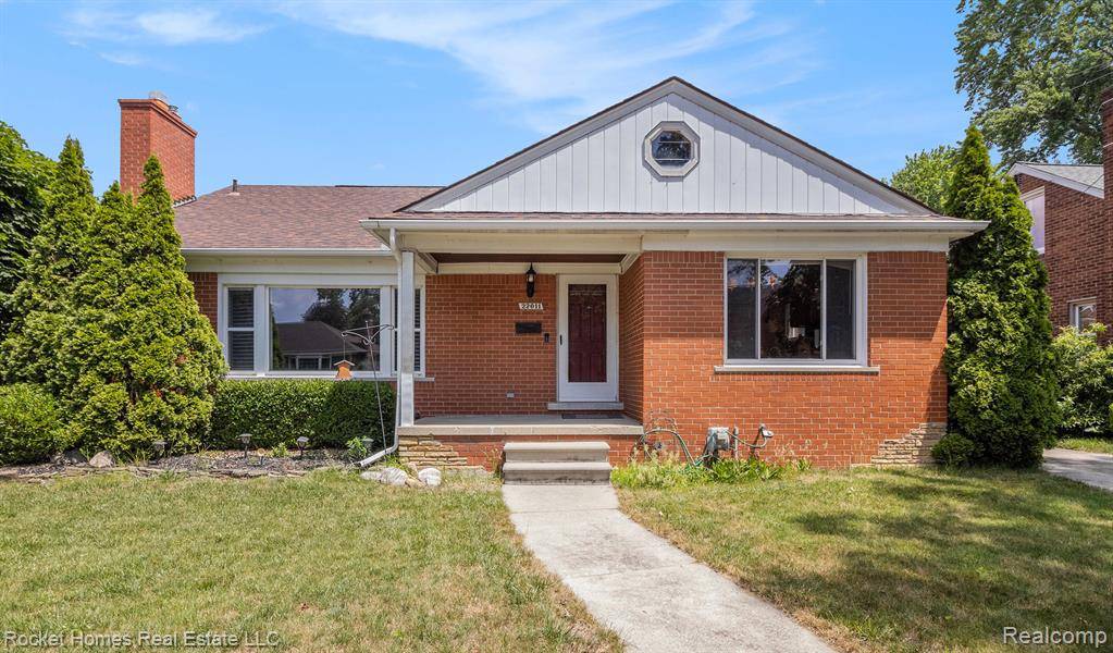 22011 Englehardt Street, Saint Clair Shores, MI 48080