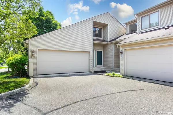 Rochester Hills, MI 48307,649 Glasgow Court