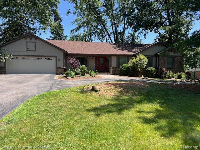 Brighton, MI 48114,5463 Greenfield Road