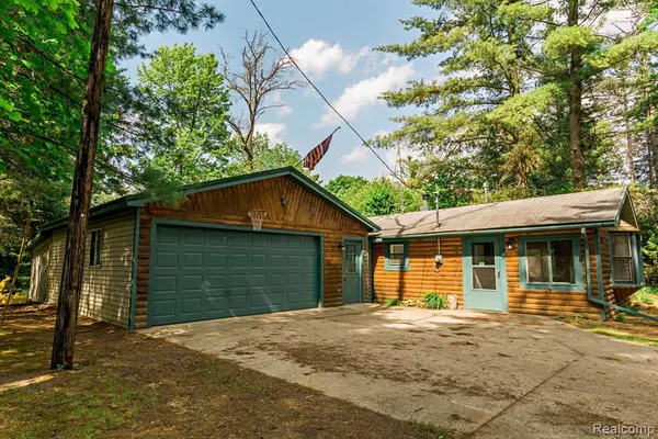 Glennie, MI 48737,4176 Kings Corner Road