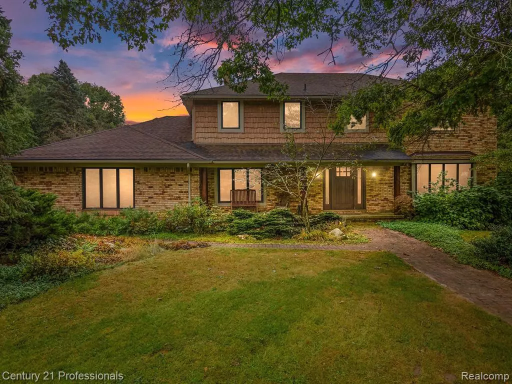 Holly, MI 48442,9601 KIER Road