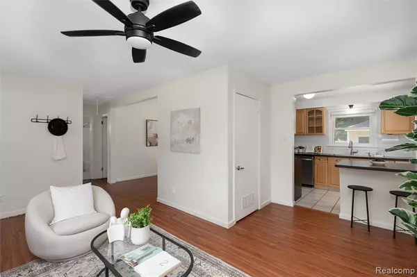 Royal Oak, MI 48073,4614 Olivia Avenue