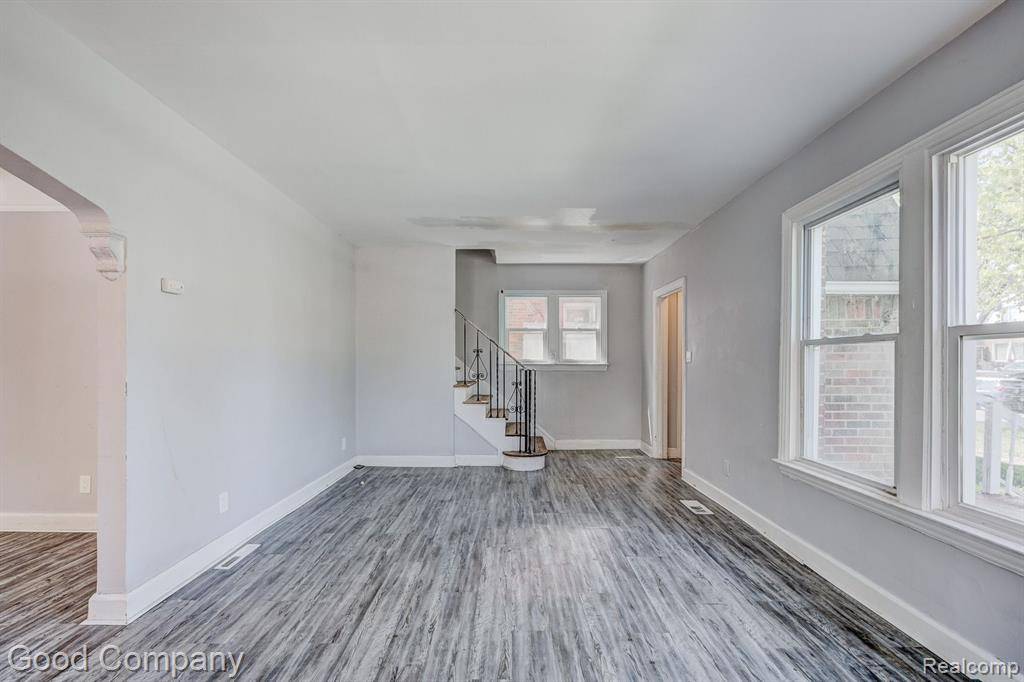 Detroit, MI 48221,18644 SANTA ROSA Drive