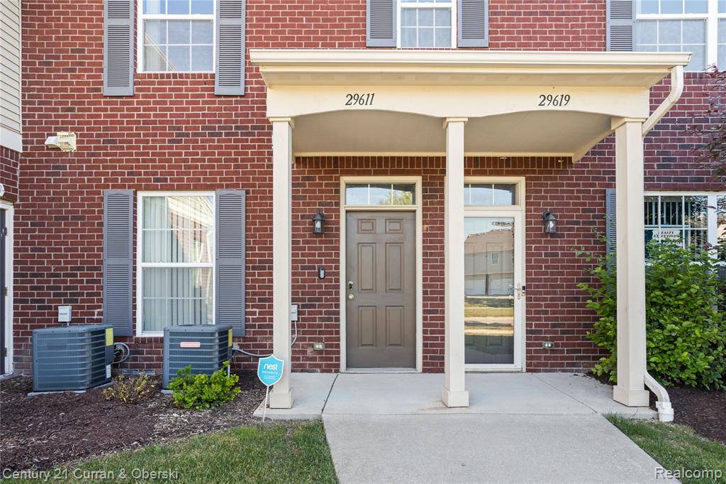Warren, MI 48092,29611 Fox Run Circle