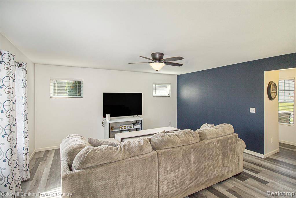 Howell, MI 48855,379 Sunbury Drive