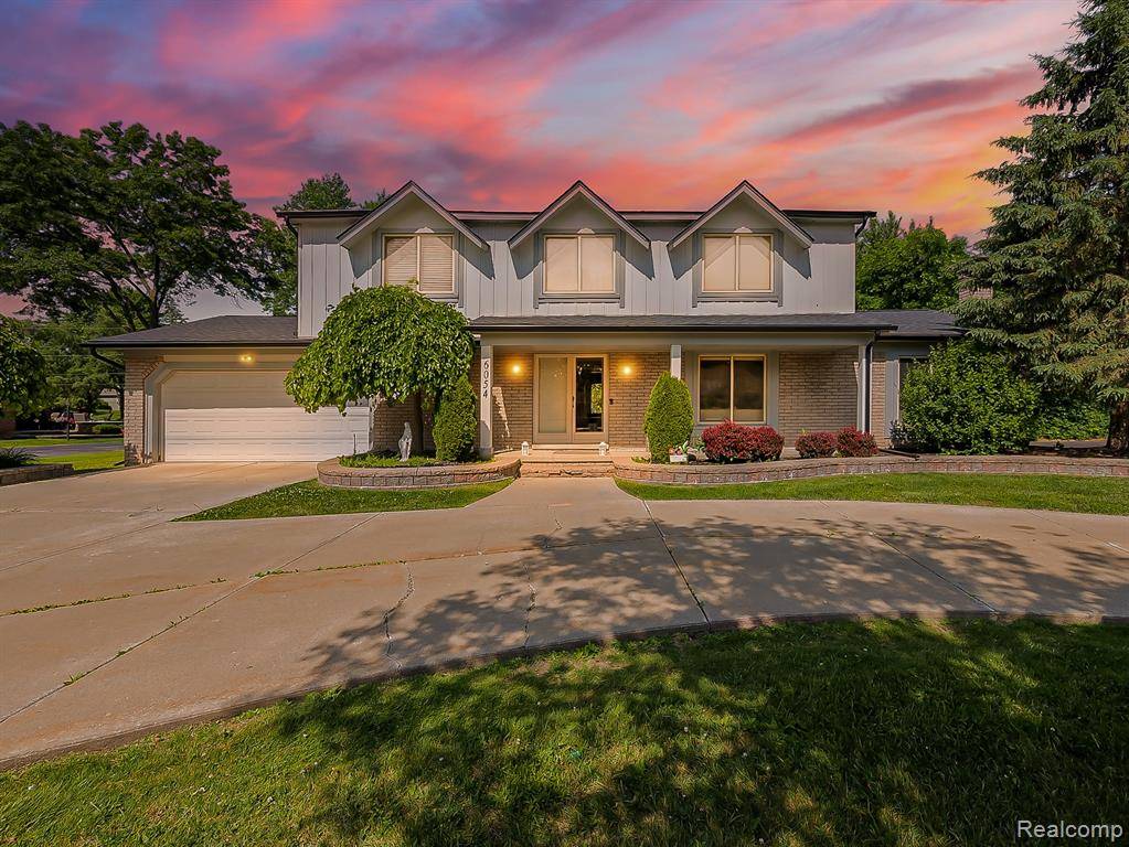 6054 Wynford Drive, West Bloomfield, MI