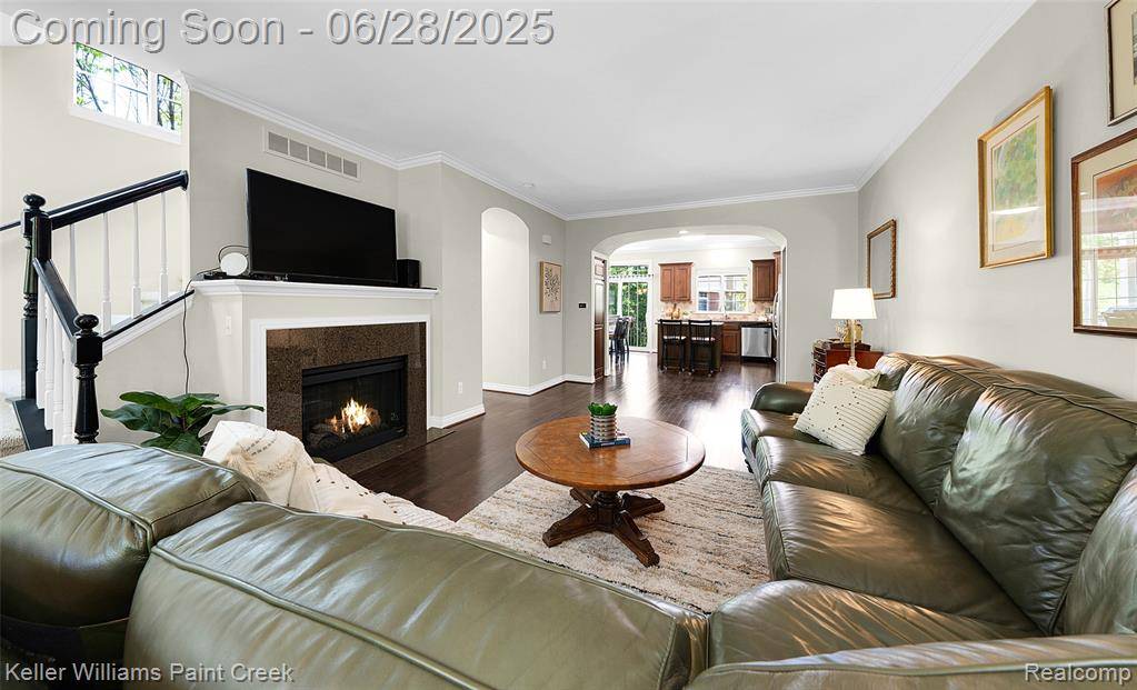 Shelby Twp, MI 48316,6014 Windemere Lane