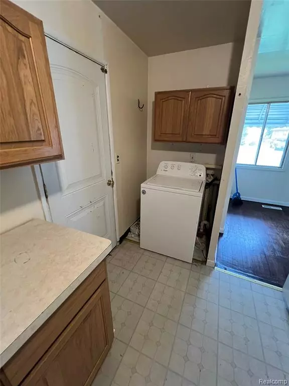 Taylor, MI 48180,6832 Cornell Street