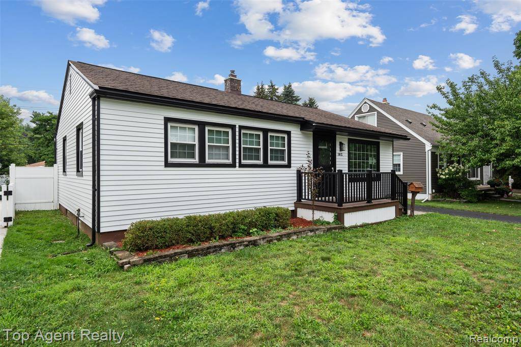 Royal Oak, MI 48073,1012 Amelia Avenue