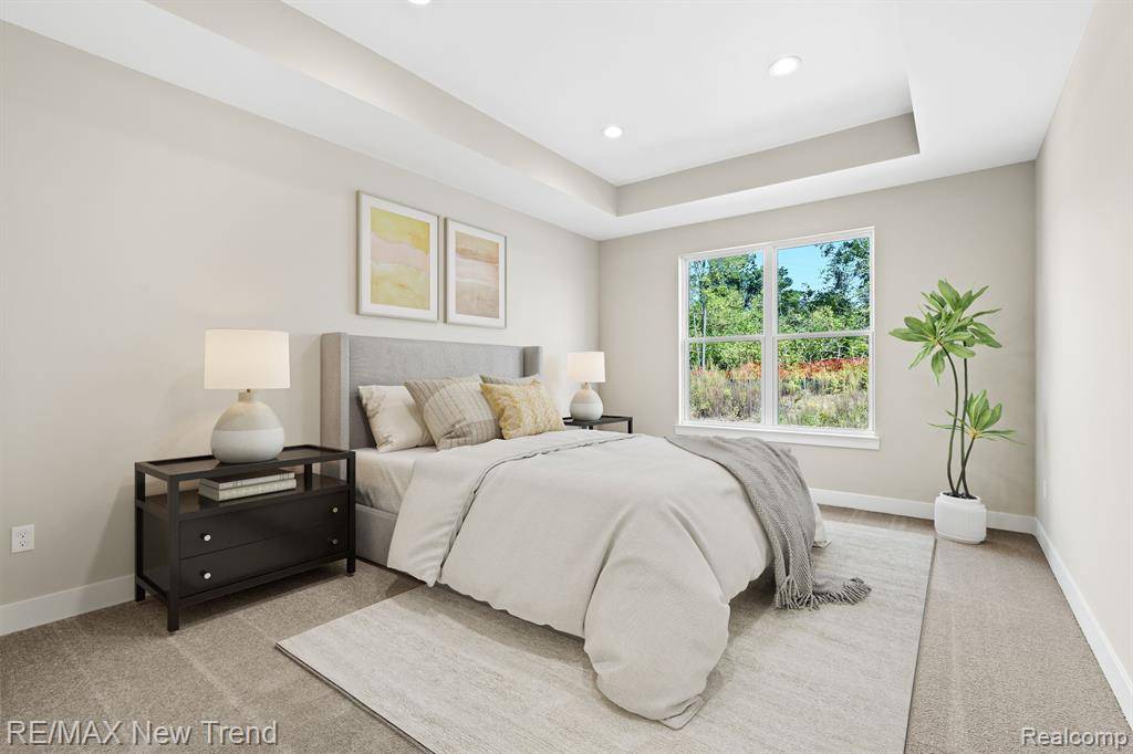 West Bloomfield, MI 48323,7842 Trailside Court