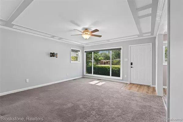 Madison Heights, MI 48071,1293 Moulin Avenue