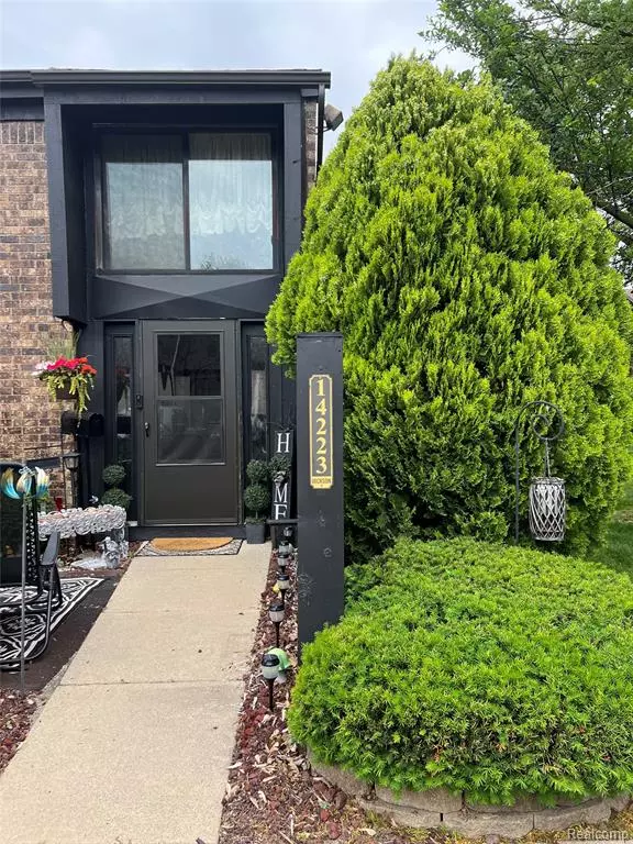 14223 Jackson Street, Taylor, MI 48180