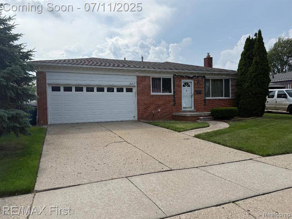 26615 Richard Drive, Warren, MI 48089