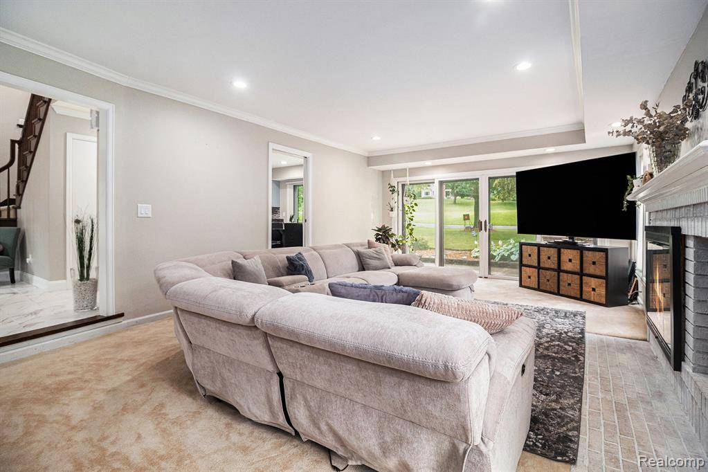 Bloomfield Hills, MI 48302,4469 Tanbark Street