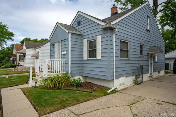 Harper Woods, MI 48225,19725 Kingsville Street