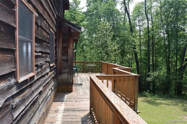 Oxford, MI 48371,320 Nancy Bird Lane