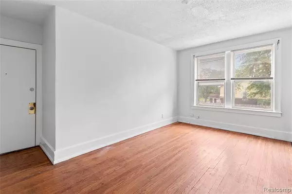 Highland Park, MI 48203,16940 Log Cabin Street