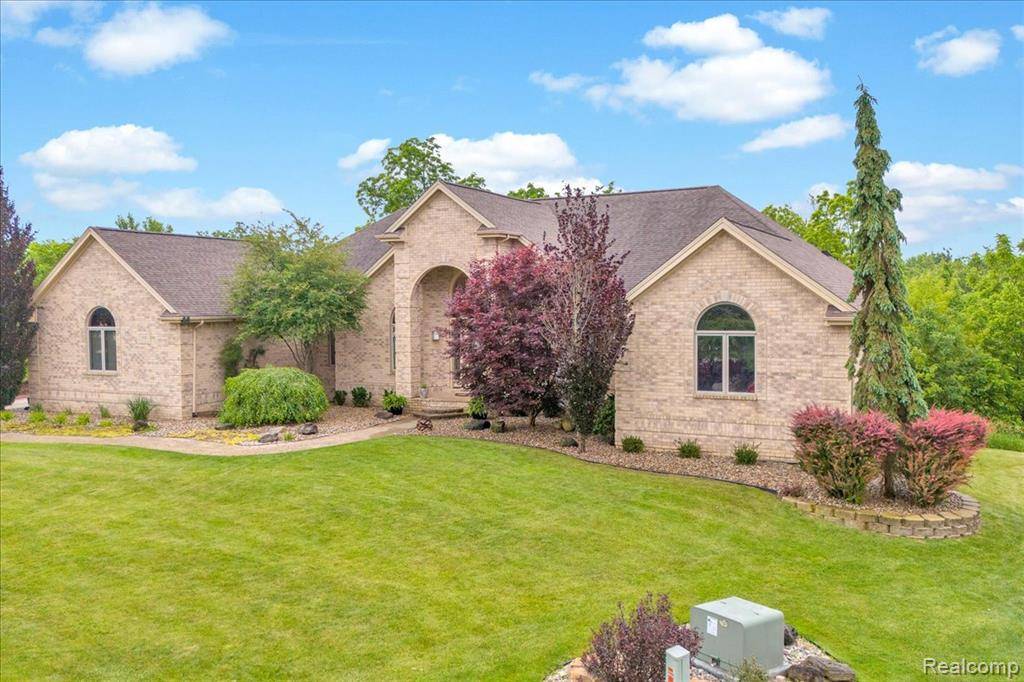 Grand Blanc, MI 48439,550 Kings Fairway Court