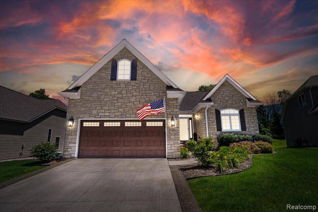 64 Fox Hollow Drive, Metamora, MI 48455