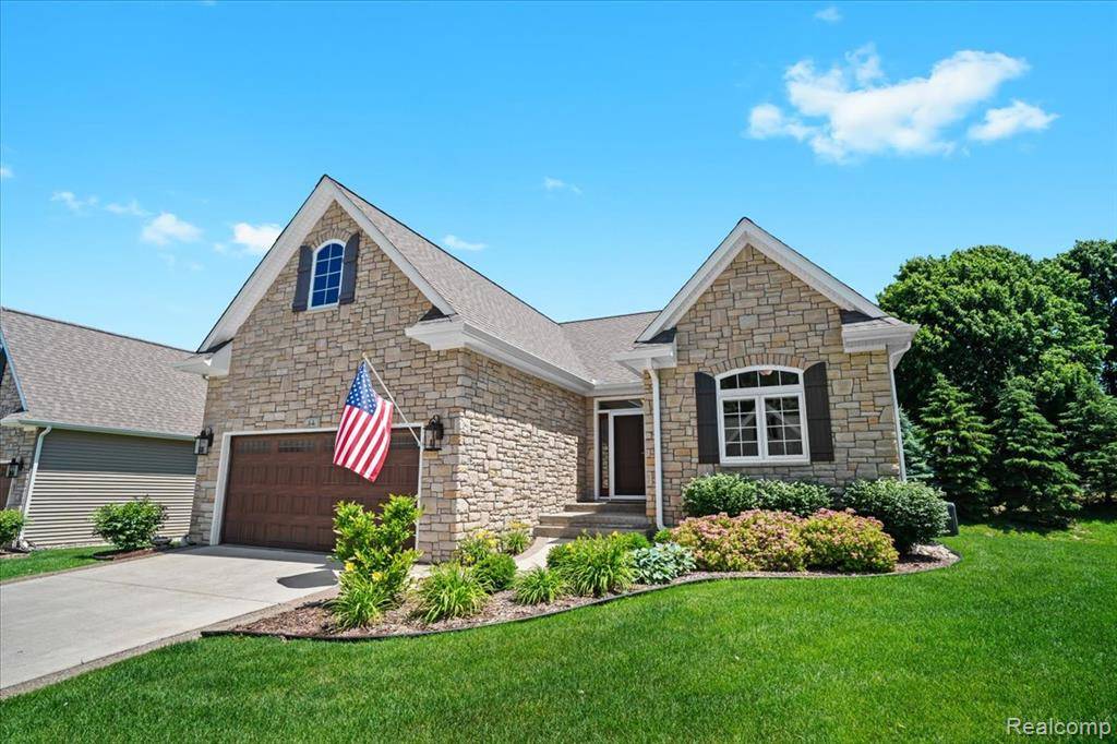 Metamora, MI 48455,64 Fox Hollow Drive