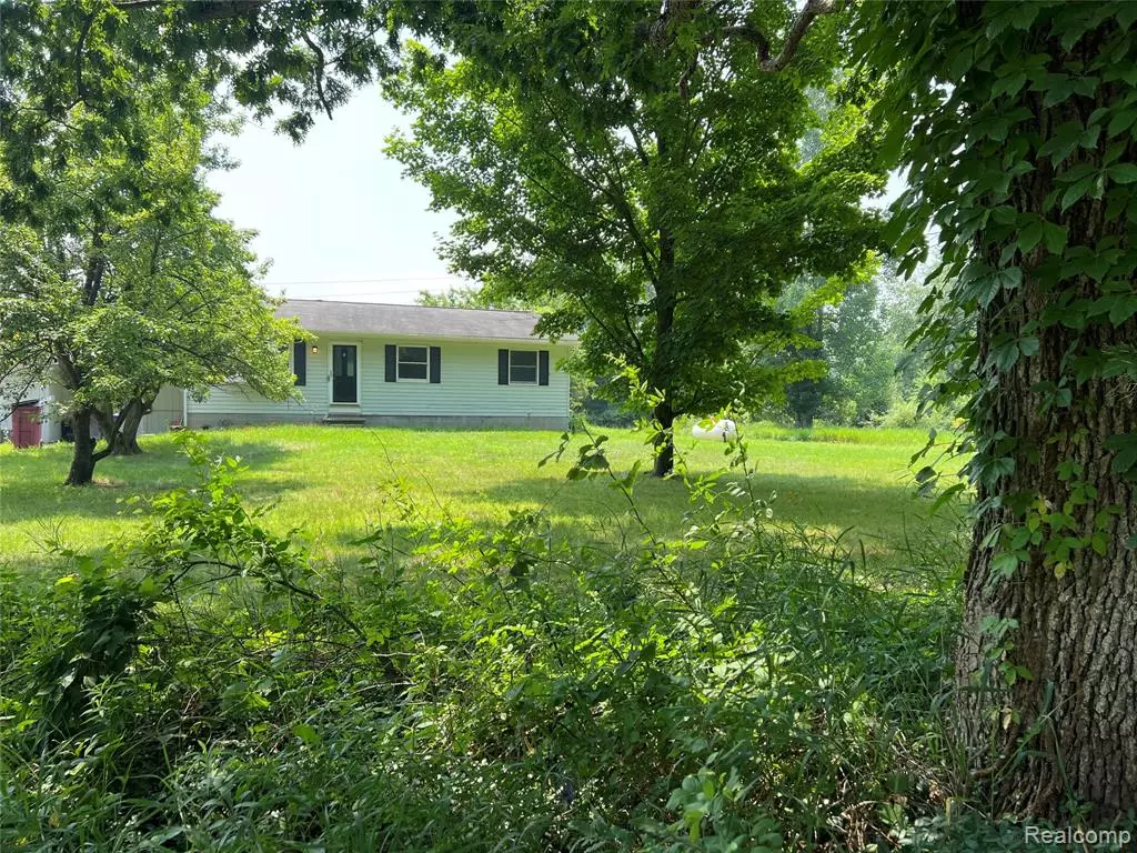 Fowlerville, MI 48836,6197 Sober Road