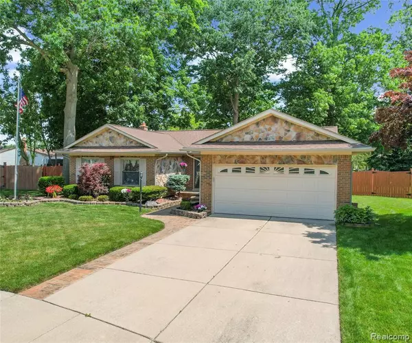 Woodhaven, MI 48183,21867 Nottingham Court