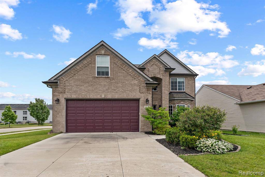 Howell, MI 48843,4074 Peach Tree Lane