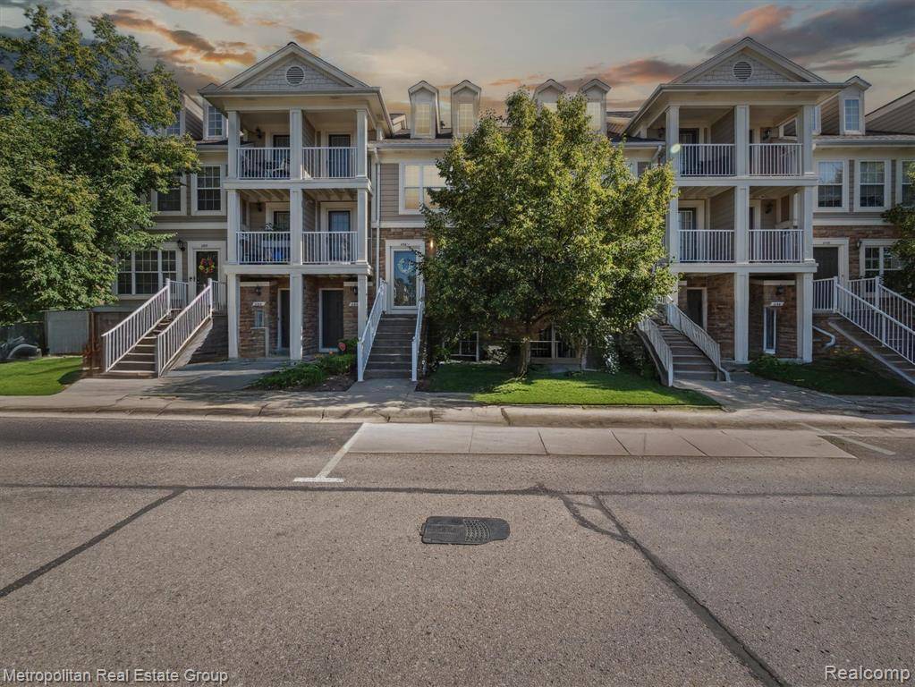 Troy, MI 48083,1156 Faulkner