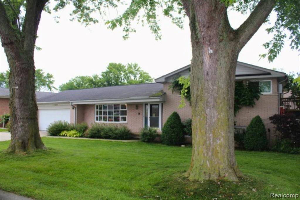Harrison Township, MI,37838 Seaway Court