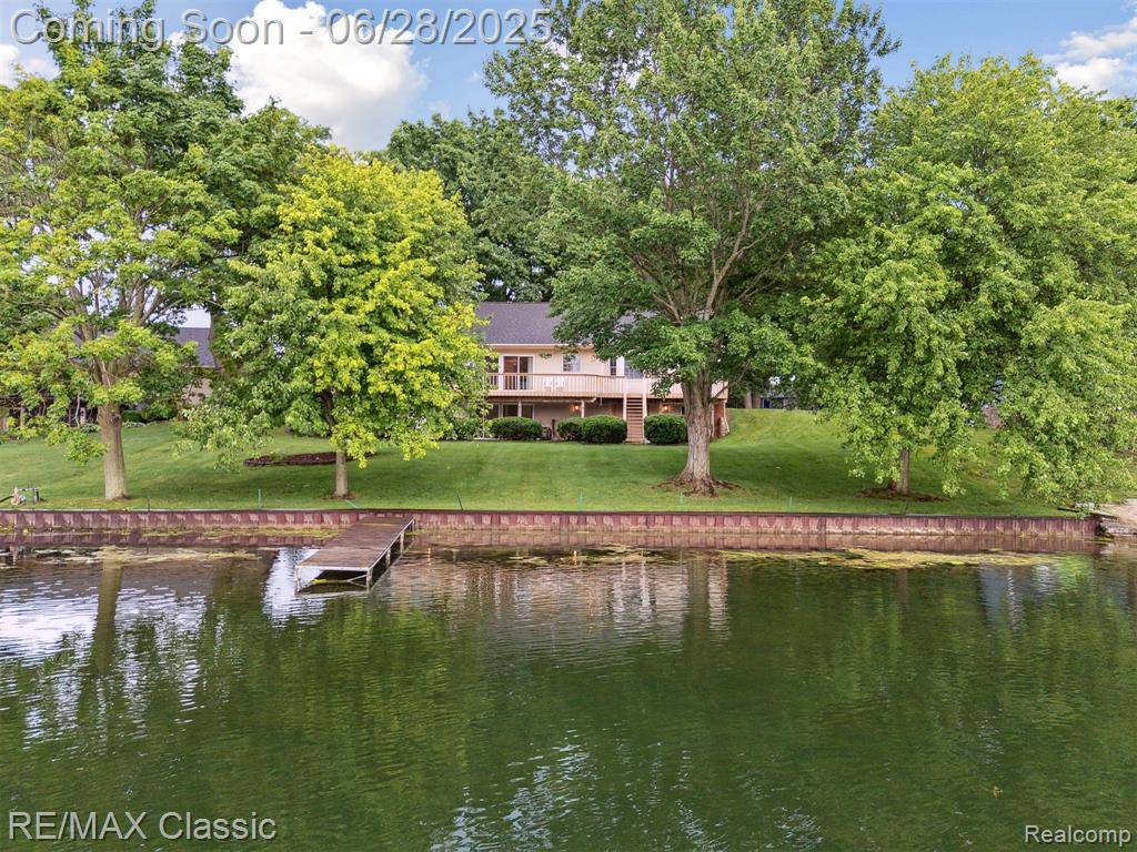 Highland, MI,3925 Taggett Lake Drive
