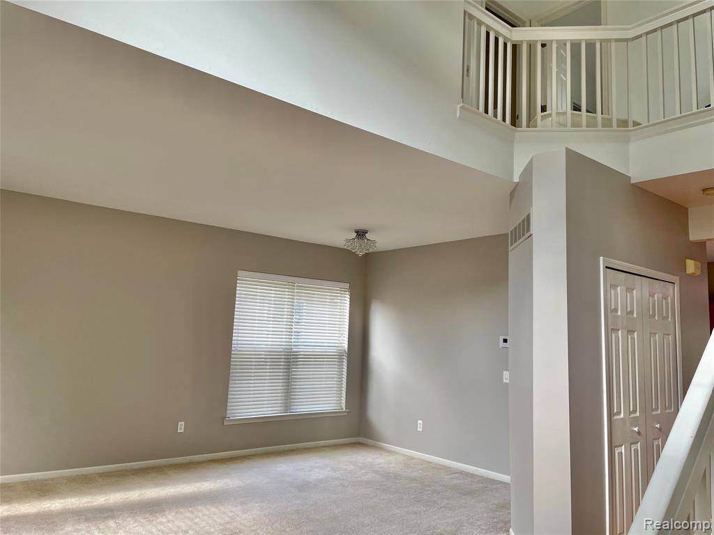 Rochester Hills, MI 48306,4797 CARRINGTON Drive