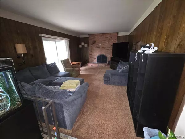 Troy, MI 48085,5379 Winchester Drive