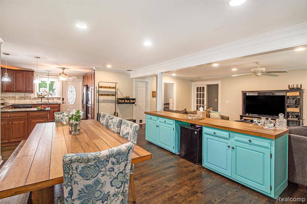 Davisburg, MI 48350,8406 W Ellis Road