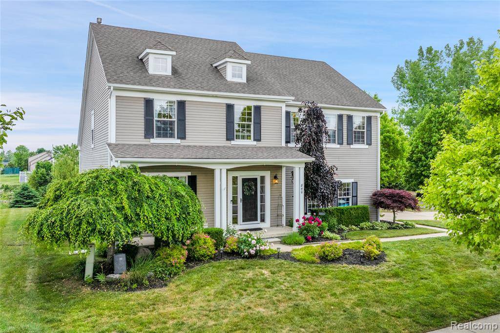 840 Cross Circle, Oxford, MI 48371