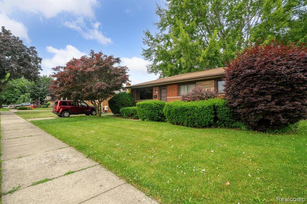 Taylor, MI 48180,9328 William Street